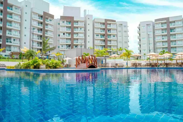 Piscina principal do Lagoa EcoTowers